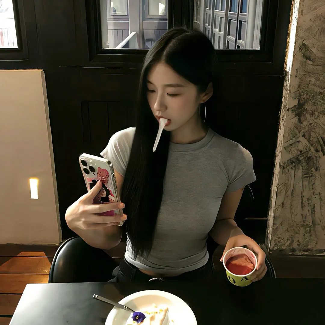 她的微笑和圈套